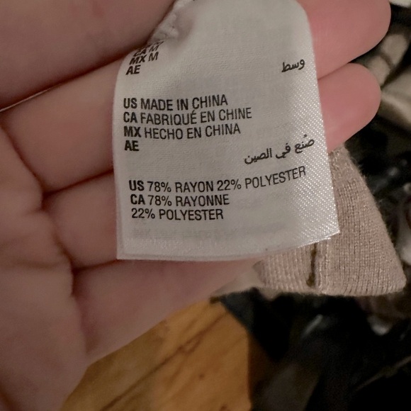 Like New! Karen Scott M Cardigan - Picture 4 of 5